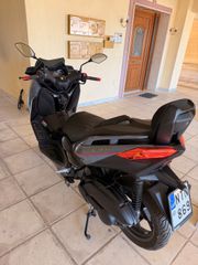 Yamaha XMAX 125 Tech Max 2022 tech max-thumb-4