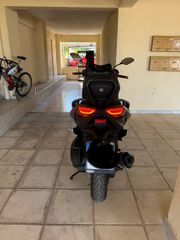 Yamaha XMAX 125 Tech Max 2022 tech max-thumb-5
