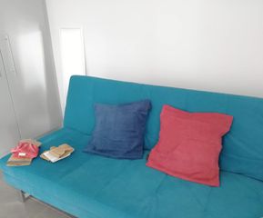 Καναπές κρεβάτι ελάχιστα μεταχειρισμένος