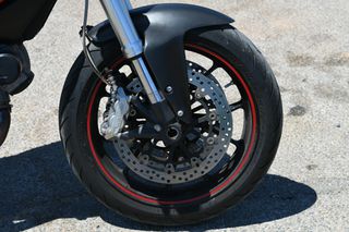 Ducati Monster 1100 2009-thumb-13