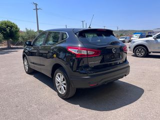 Nissan Qashqai 2017-thumb-8