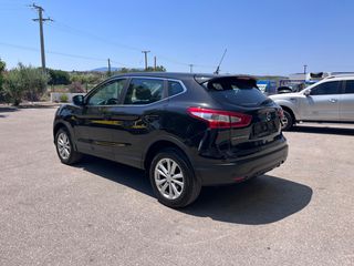 Nissan Qashqai 2017-thumb-10