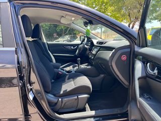 Nissan Qashqai 2017-thumb-13