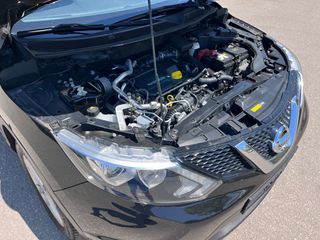 Nissan Qashqai 2017-thumb-22
