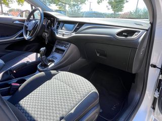 Opel Astra 2020-thumb-19