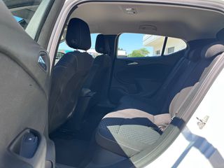 Opel Astra 2020-thumb-20