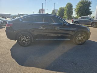 Mercedes-Benz GLC 300 2022 GLC COUPé 300 DE 4MATIC 9G-TRONIC AMG-thumb-3