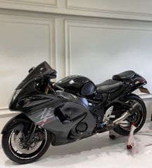 Suzuki Hayabusa 2008-thumb-1