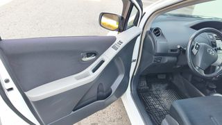 Toyota Yaris 2007 1.4 D-4D DIESEL ΑΥΤΟΜΑΤΟ ECO START/STOP ΜΕ ΚΛΙΜΑ-thumb-7