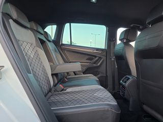 Volkswagen Tiguan 2021 "R-LINE" e-HYBRID IQ-LED 1.4eTSI-DSG-245PS!-thumb-37