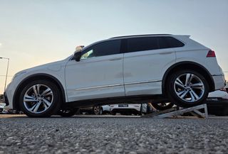 Volkswagen Tiguan 2021 "R-LINE" e-HYBRID IQ-LED 1.4eTSI-DSG-245PS!-thumb-9