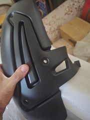 Φτερακι πισω τροχού R1200gs-gsa r1250gs-gsa