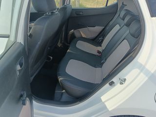 Hyundai i 10 2017 1.0 PASSION A/C-thumb-19