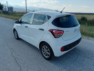 Hyundai i 10 2017 1.0 PASSION A/C-thumb-1