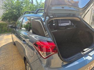 Hyundai i 20 2018 FULL EXTRA-thumb-6