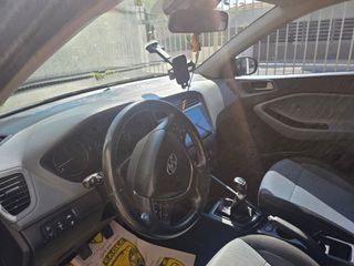 Hyundai i 20 2018 FULL EXTRA-thumb-16