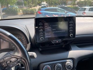 Toyota Yaris 2022-thumb-3
