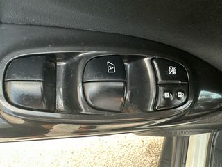 Nissan Juke 2014-thumb-37
