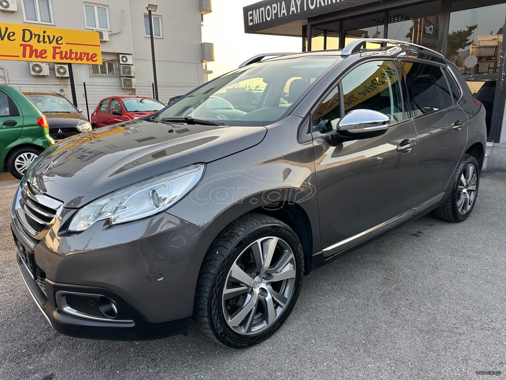 Peugeot 2008 2015 /// 1.2 PureTech Allure /// Πρώτο Χέρι ///