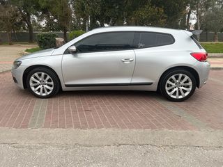 Volkswagen Scirocco 2009-thumb-8