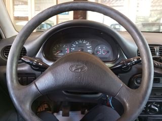 Hyundai Accent 1997 1.3 GLS-thumb-12