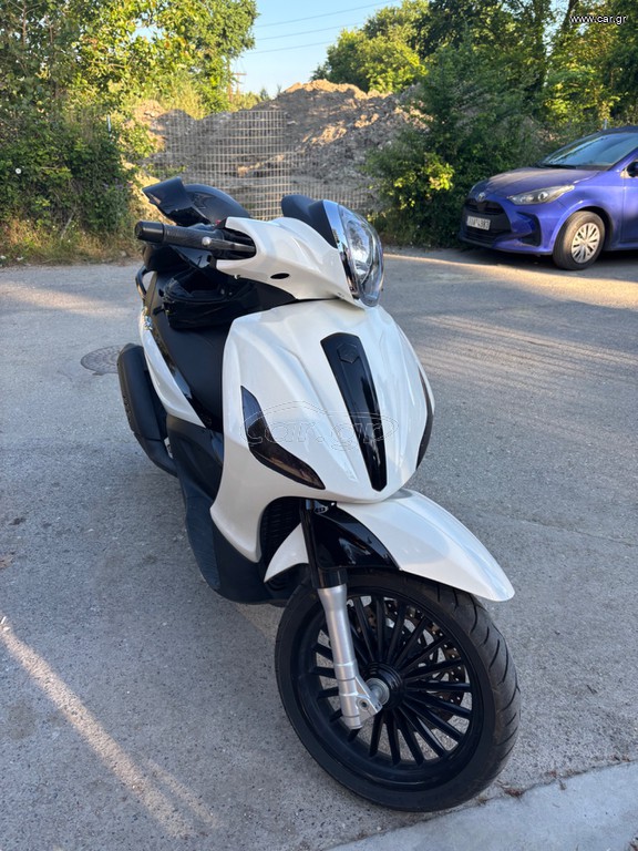 Roller / Scooter 2021 Piaggio Beverly 2021