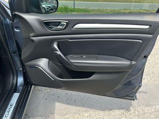 Renault Megane 2017 tech-thumb-11