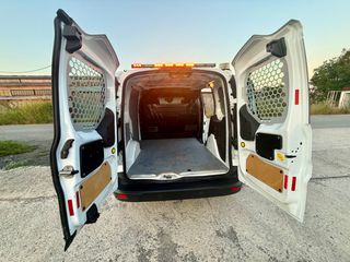 Ford Transit Connect 2017 Με φανάρια συνοδευτικού. Όλα τα σέρβις στην αντιπροσωπεία-thumb-9