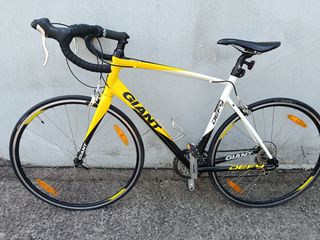 Δρόμου - Κούρσας Giant 2010 Defy 3