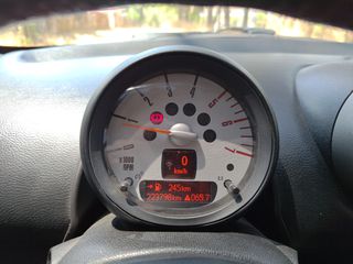Mini Cooper D Countryman 2011 1.6 / 110hp / diesel /-thumb-7