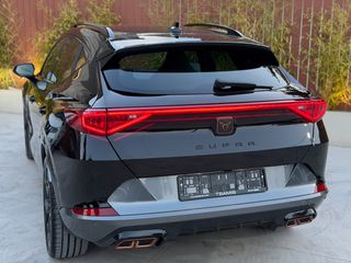 Cupra Formentor 2022 TSI 245hp VZ DSG e-Hybrid 1.4!-thumb-13
