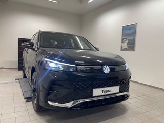 Volkswagen Tiguan 2026 R-Line More 1.5 eTSI plug in hybrid-thumb-7