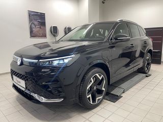 Volkswagen Tiguan 2026 R-Line More 1.5 eTSI plug in hybrid-thumb-11
