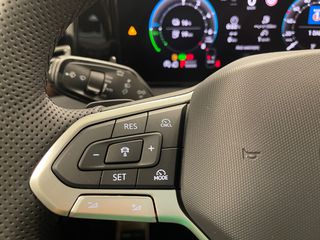 Volkswagen Tiguan 2026 R-Line More 1.5 eTSI plug in hybrid-thumb-24