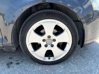 Audi A3 2004-thumb-9