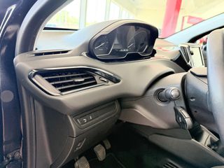 Peugeot 208 2016 1.0 VTi Active-thumb-64