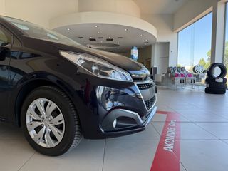 Peugeot 208 2016 1.0 VTi Active-thumb-5