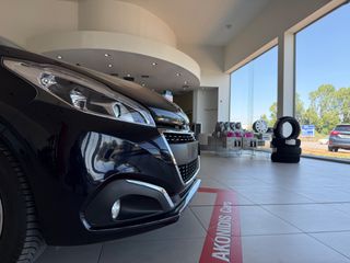 Peugeot 208 2016 1.0 VTi Active-thumb-7