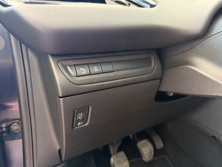 Peugeot 208 2016 1.0 VTi Active-thumb-39