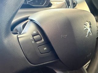 Peugeot 208 2016 1.0 VTi Active-thumb-41
