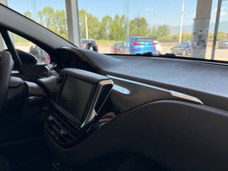 Peugeot 208 2016 1.0 VTi Active-thumb-55
