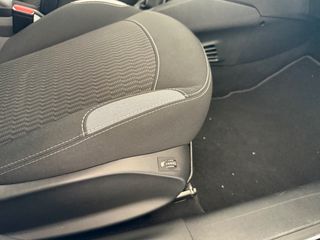 Peugeot 208 2016 1.0 VTi Active-thumb-56