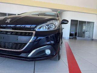 Peugeot 208 2016 1.0 VTi Active-thumb-20