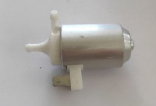 Αντλία πλυστικού παρμπρίζ 24V Universal για DAIHATSU κ.α. ΟΕΜ MITSUBA EW-3T3