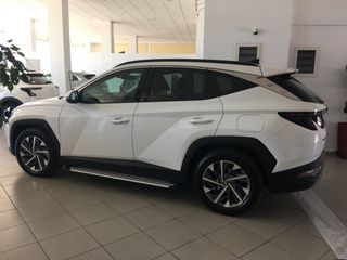 Hyundai Tucson 2024 1.6T 180PS 4WD 7DCT Distinctive_White Pearl_ελληνικό_1ο χέρι-thumb-3