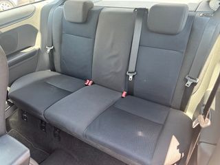 Ford Focus 2005 1.6 115HP-thumb-13