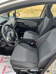 Toyota Yaris 2016-thumb-5