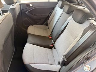 Hyundai i 20 2016 1.4 CRDI TREND Diesel-thumb-10