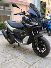 Aprilia SR GT 200 2024