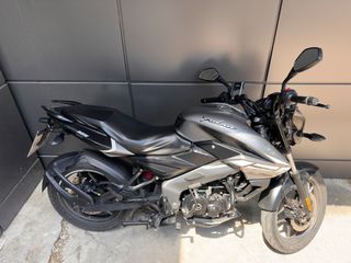 Bajaj Pulsar 135 2022